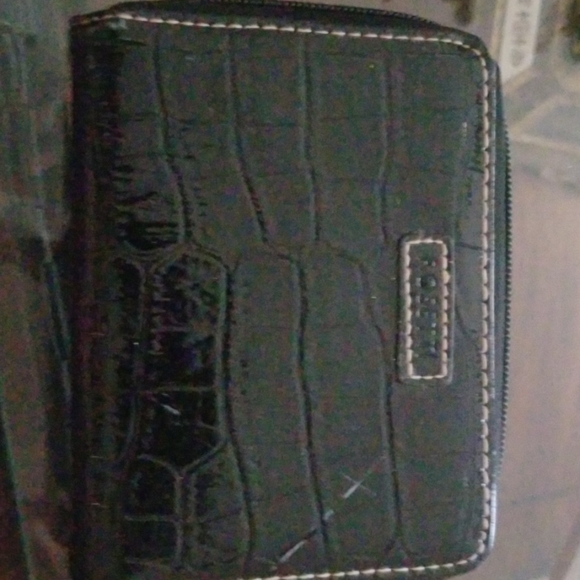 Wallet - Picture 2 of 3